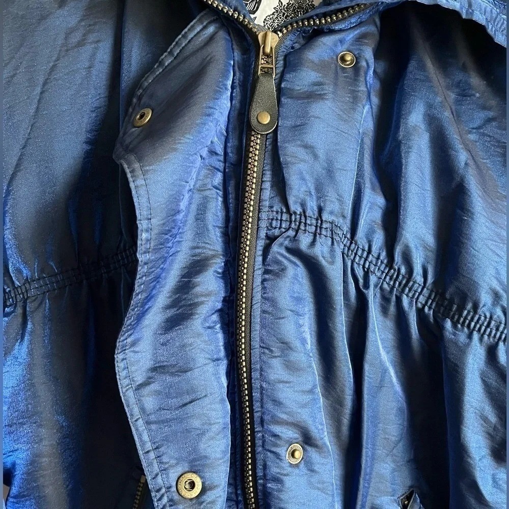 NILS Hooded Ski Jacket Vintage Womens 12 Iridescent Blue Retro Snow Winter Warm - Picture 7 of 13